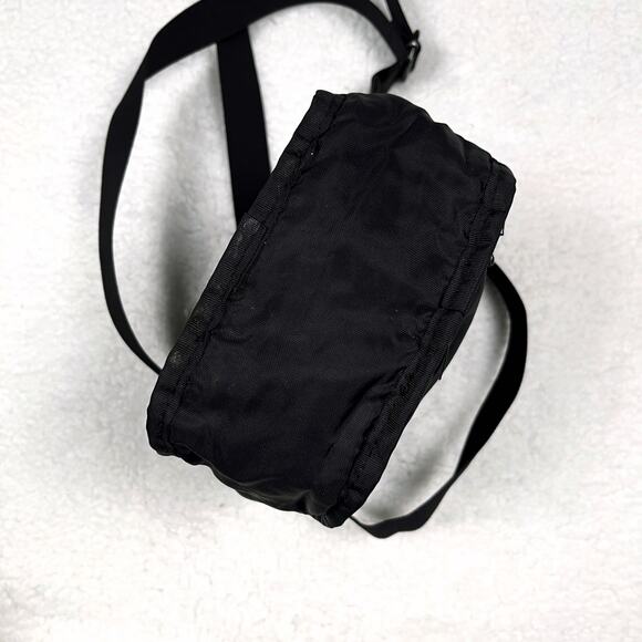 Rare Authentic Supreme FW16 3M Reflective Repeat Black Shoulder Bag Streetwear - Picture 6 of 16